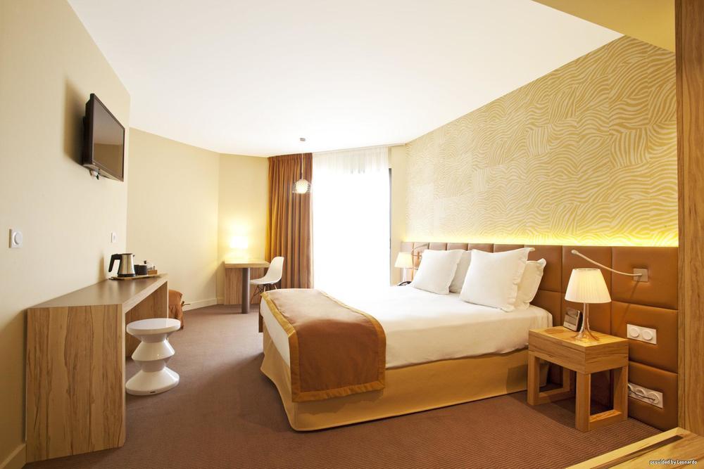 Golden Tulip Avignon Le Paradou Exterior foto