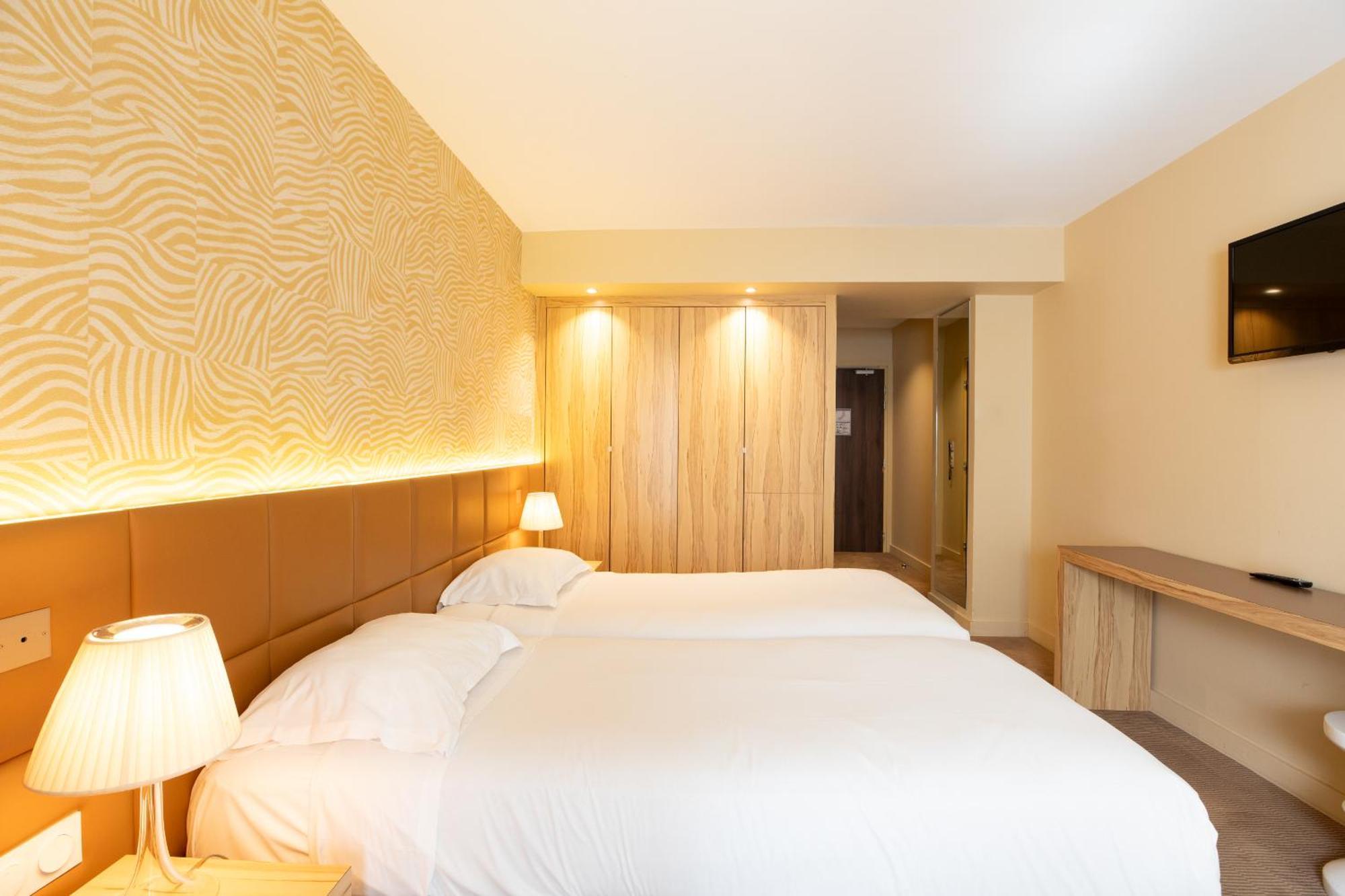 Golden Tulip Avignon Le Paradou Exterior foto